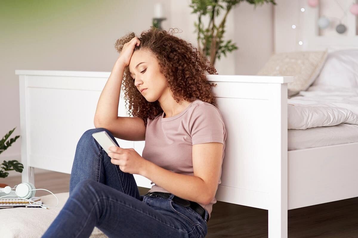 Puberty: The Signs, Stages & When to See a Doctor